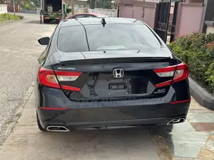 Honda Accord Sport (2.0L 4cyl Turbo 10A) 2019 Black