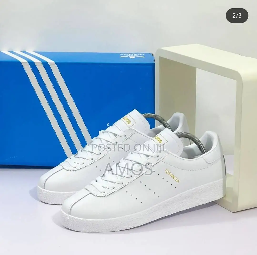 Adidas Topanga Black/White