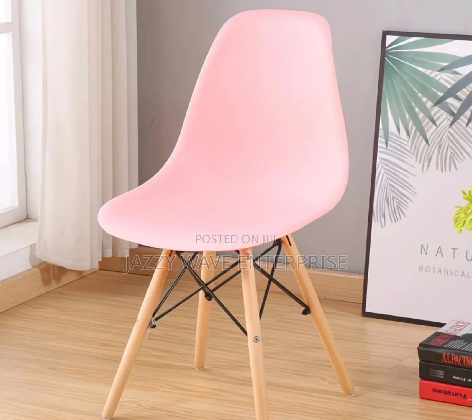 Ckassy Chair