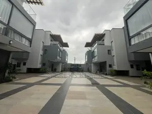 Furnished 4bdrm Townhouse / Terrace for rent