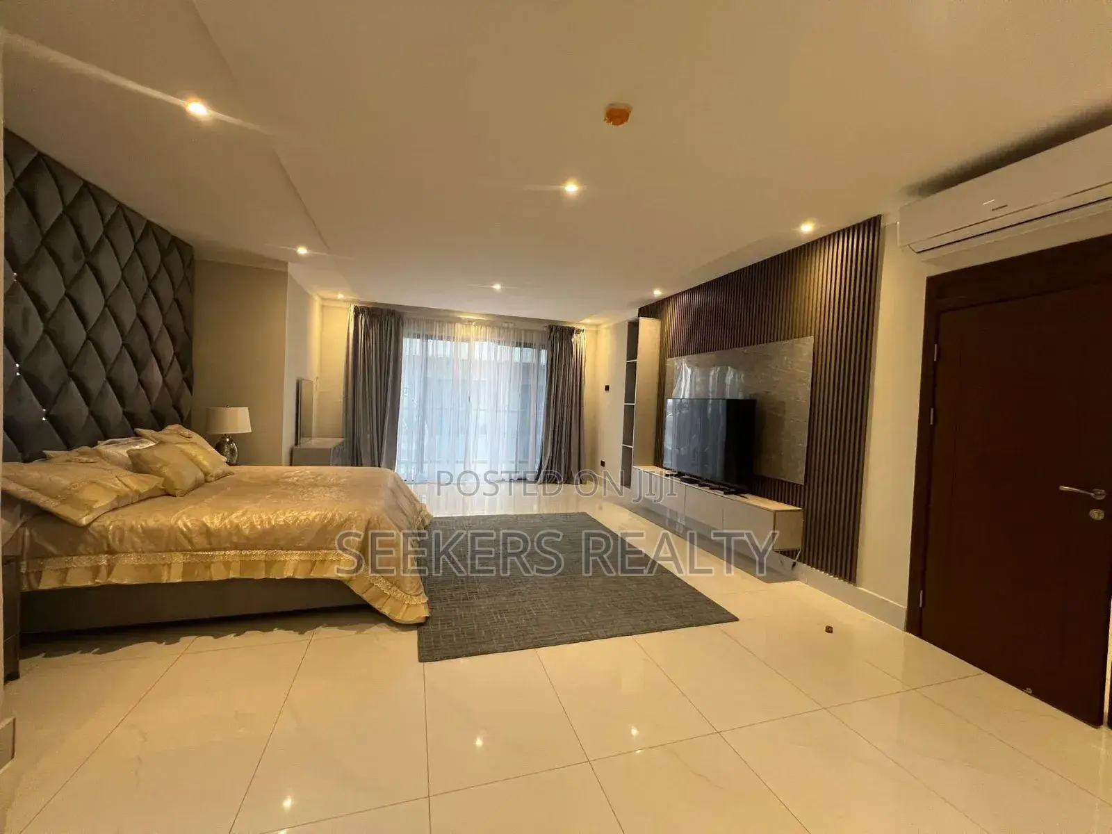 Furnished 4bdrm Townhouse / Terrace for rent