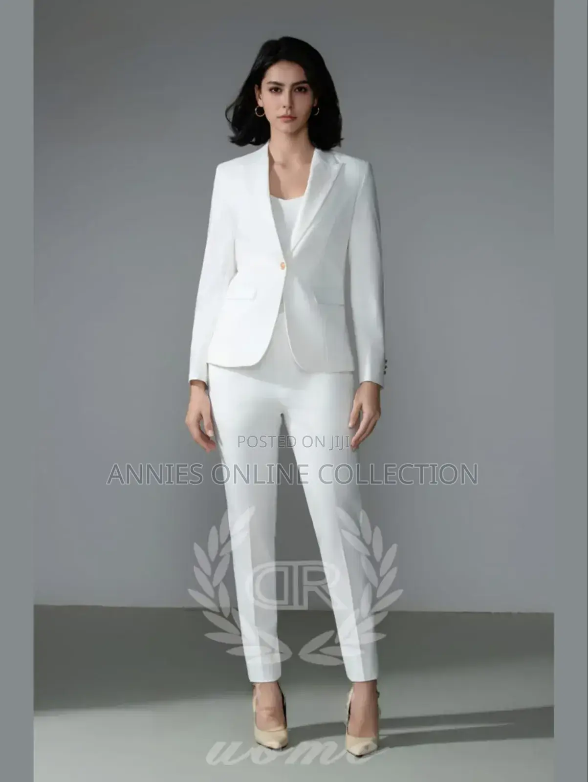 Original Ladies Suits in Colors