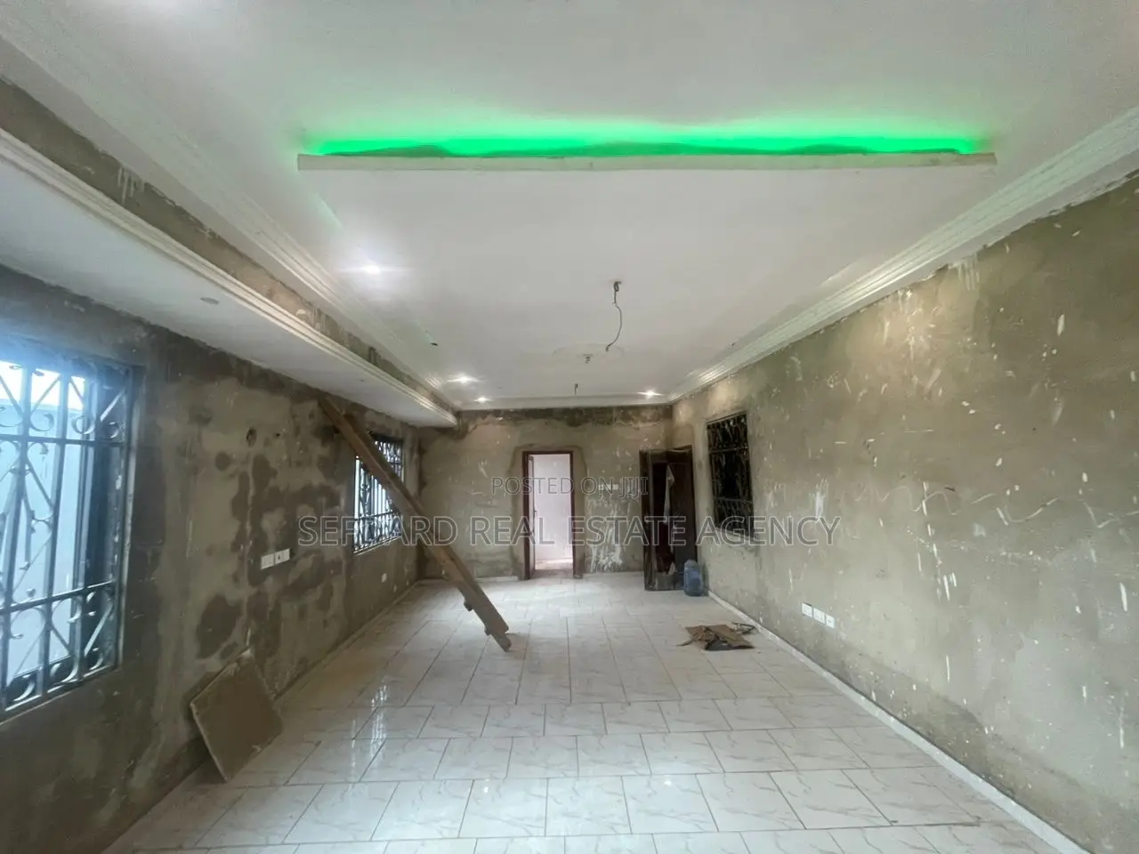 4bdrm Duplex in Sefdard Properties, Pokuase for rent