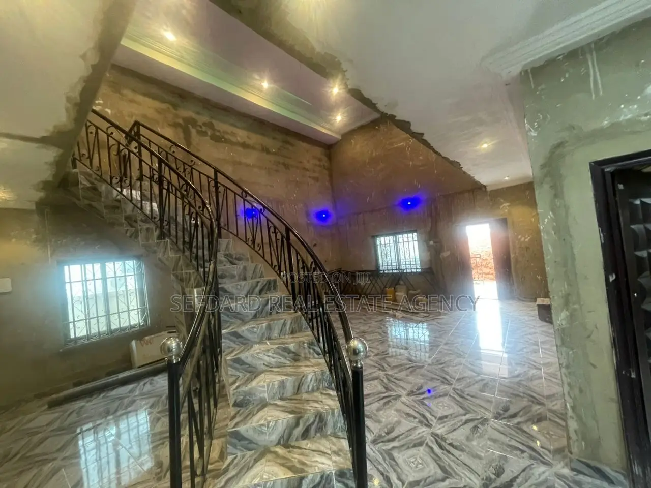 4bdrm Duplex in Sefdard Properties, Pokuase for rent