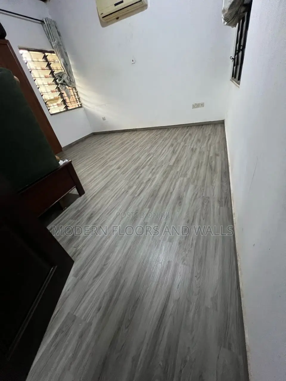 Wood Colour PVC LVT Floor Tiles