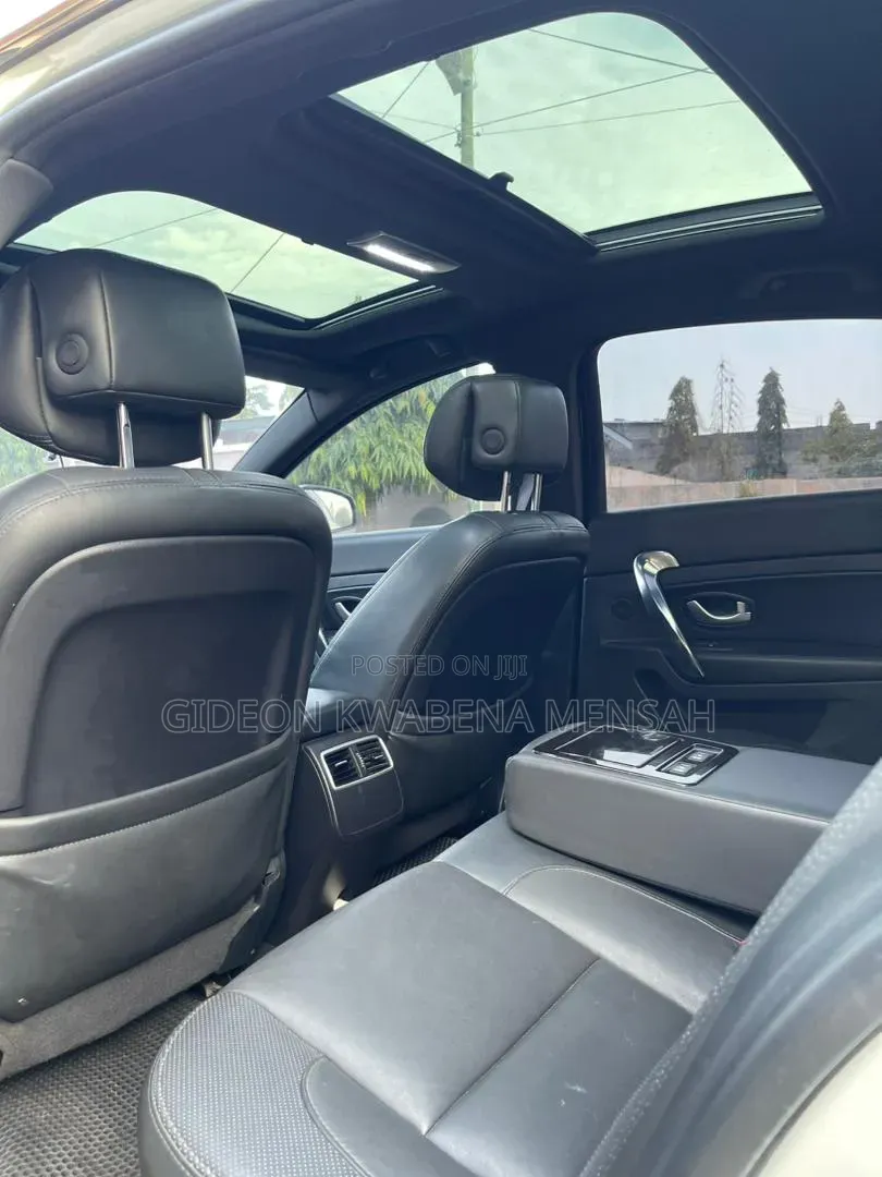 Renault Premium 2013 White