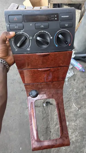 Toyota Corolla Dashboard Face