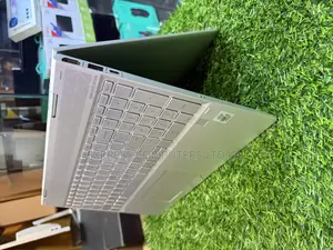 Laptop HP Envy 15-ep0xxx 16GB Intel Core i7 SSD 512GB