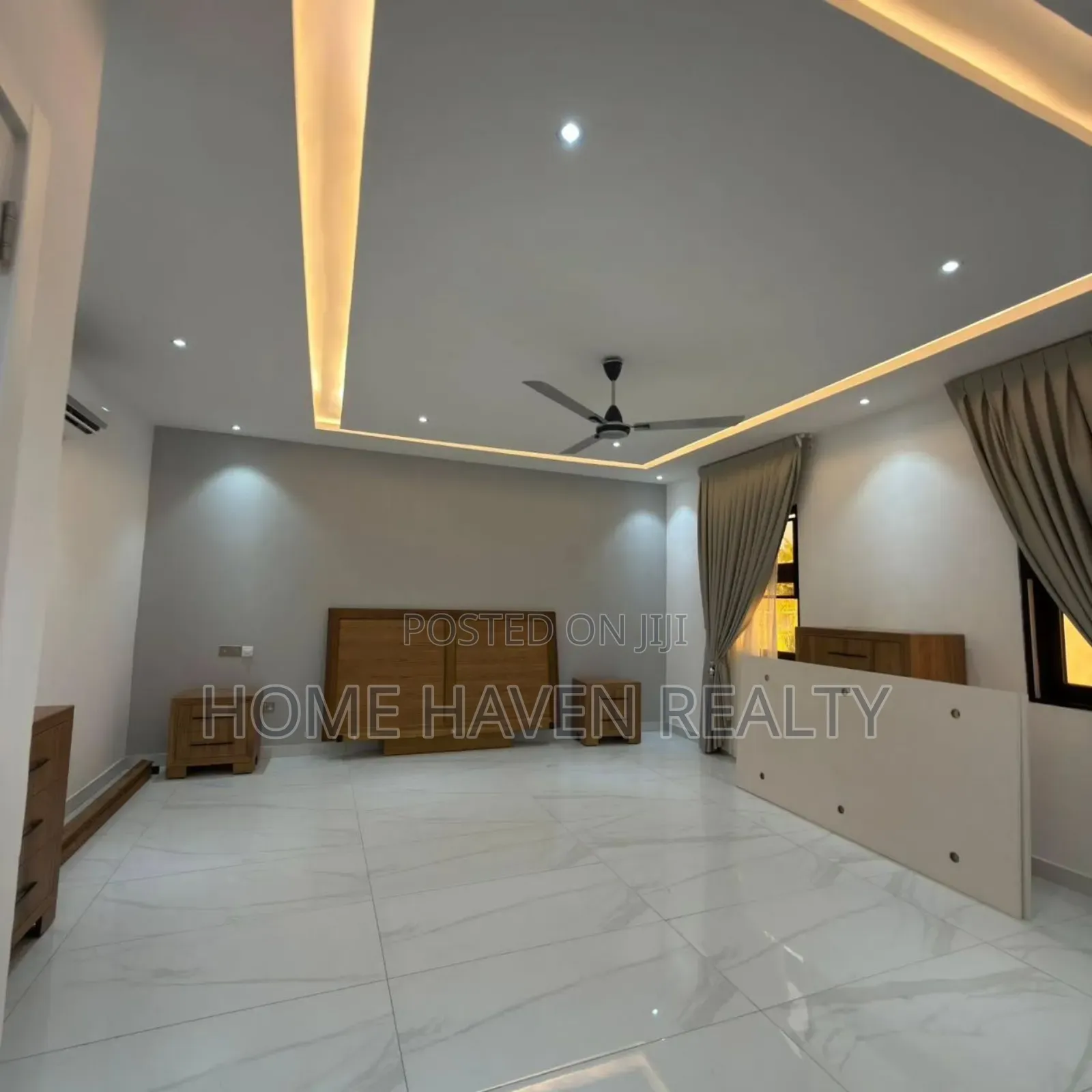 3bdrm House in East Airport, Tseaddo for sale