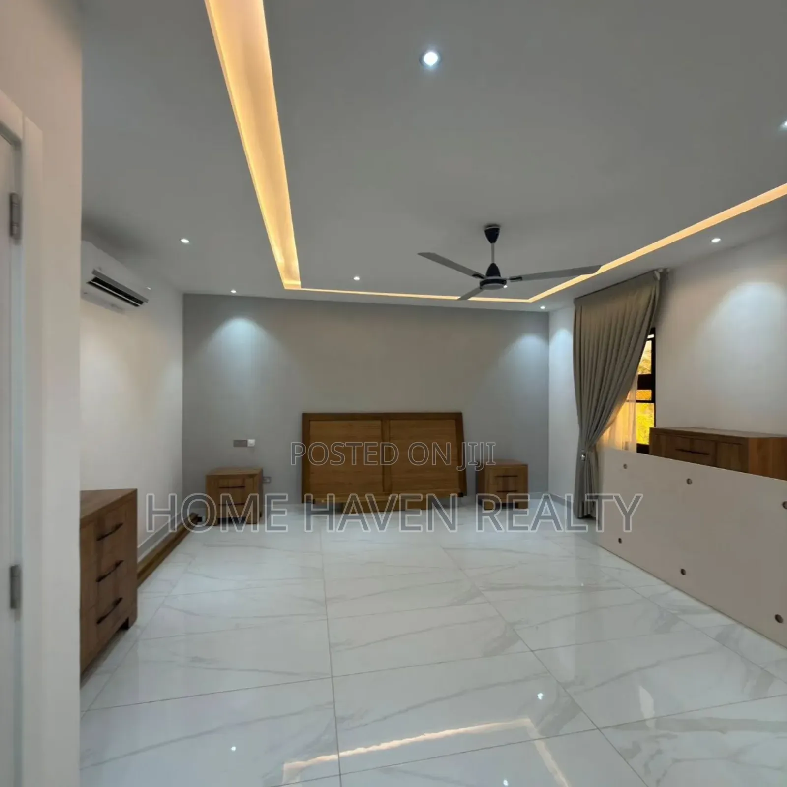 3bdrm House in East Airport, Tseaddo for sale