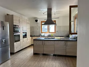 Furnished 5bdrm House in East Legon for rent