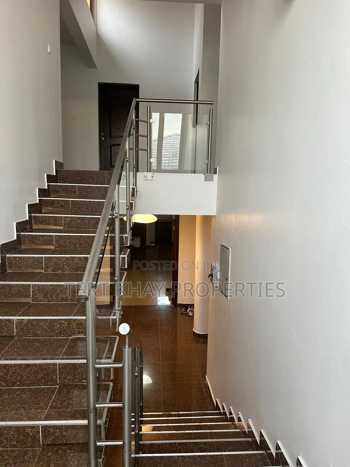 Furnished 5bdrm House in East Legon for rent