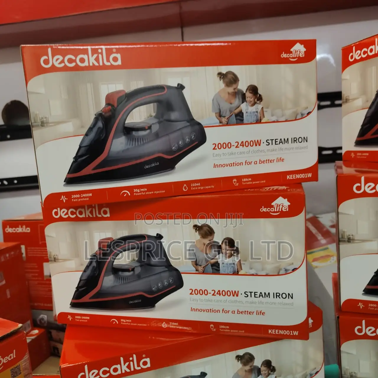 Uniquely Designed Steam Iron From Decakila