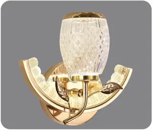 Nice Design Corner Wall Light