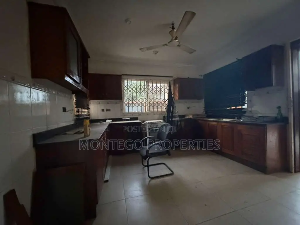 4bdrm House in Adjiringanor, East Legon for rent