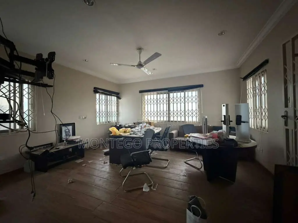 4bdrm House in Adjiringanor, East Legon for rent