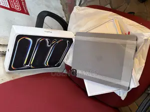 New Apple iPad (2025) 256 GB Gray