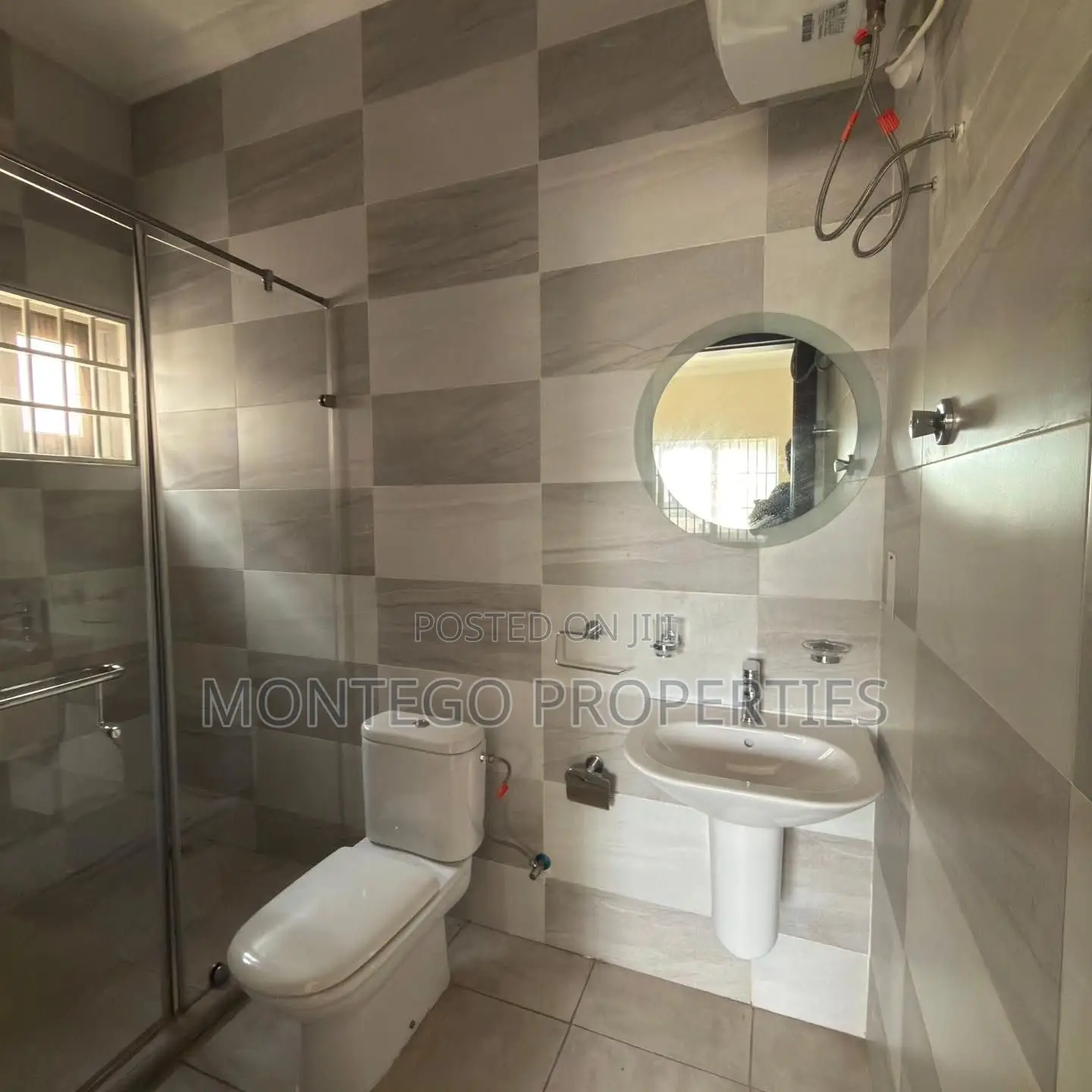4bdrm House in East Airport for rent