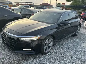 Honda Accord Touring 2.0T 2018 Black