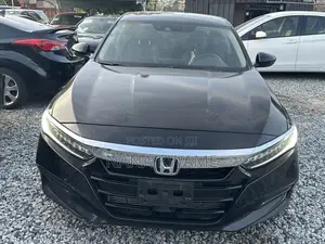 Honda Accord Touring 2.0T 2018 Black