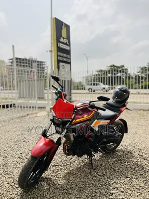 Yamaha 2016 Red