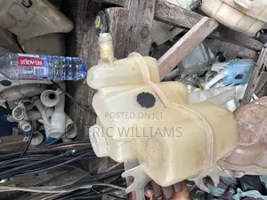 Ford Escape Reservoir