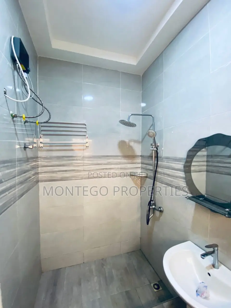4bdrm House in North Legon for rent