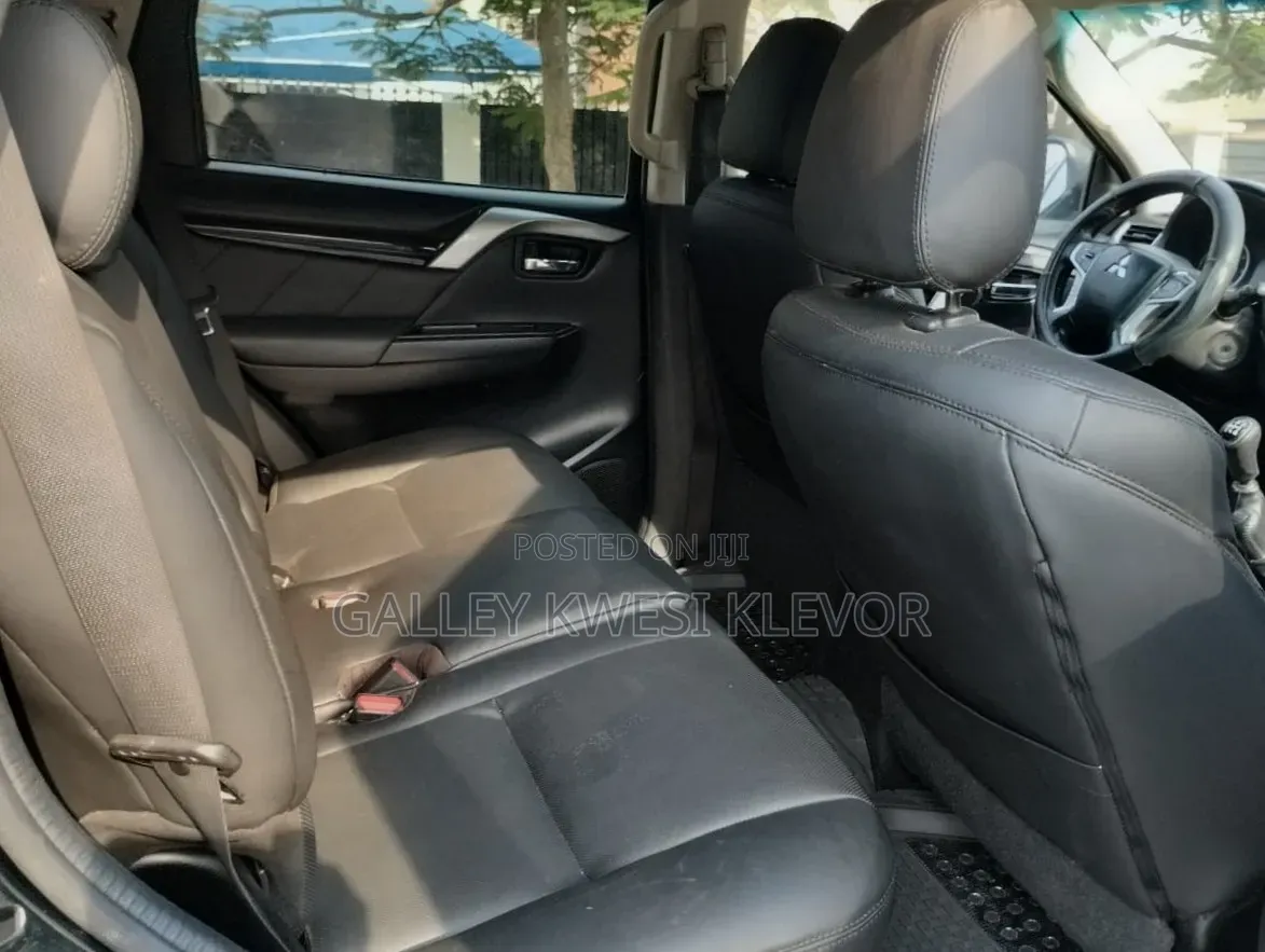 Mitsubishi Pajero V80 3.2 VR-II Diesel Turbo 2017 Black