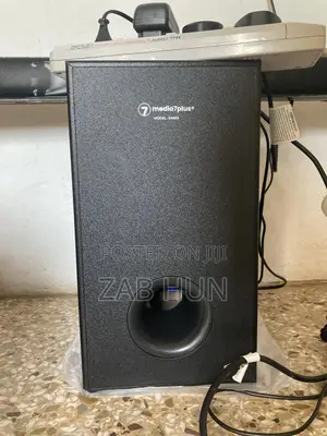Media 7 Woofer