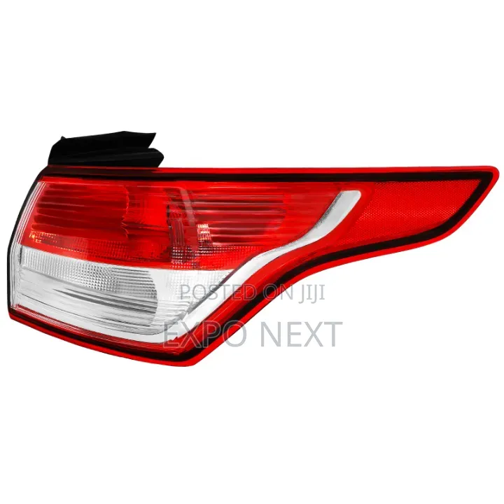 Ford Escape 2013-2016 Tail Light