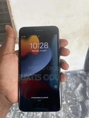 Apple iPhone 7 Plus 128 GB Black