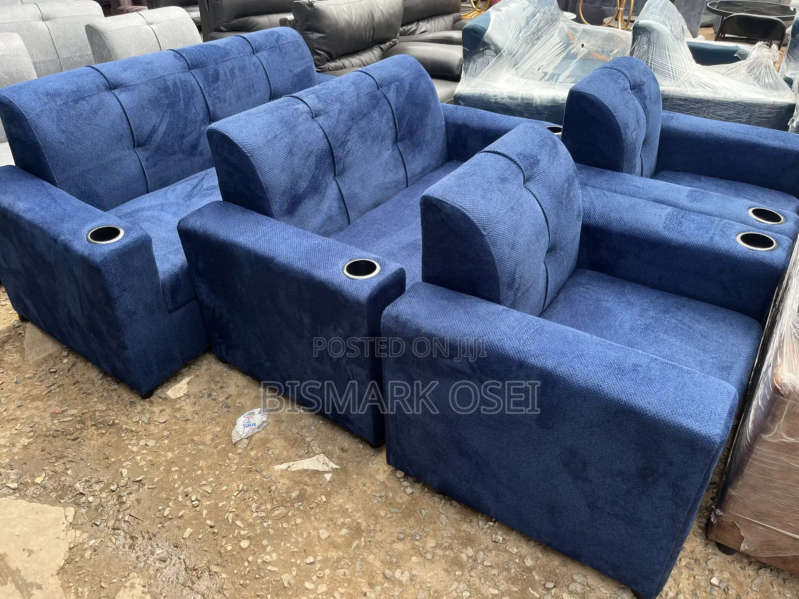 Comfortable Complete Sofa Set