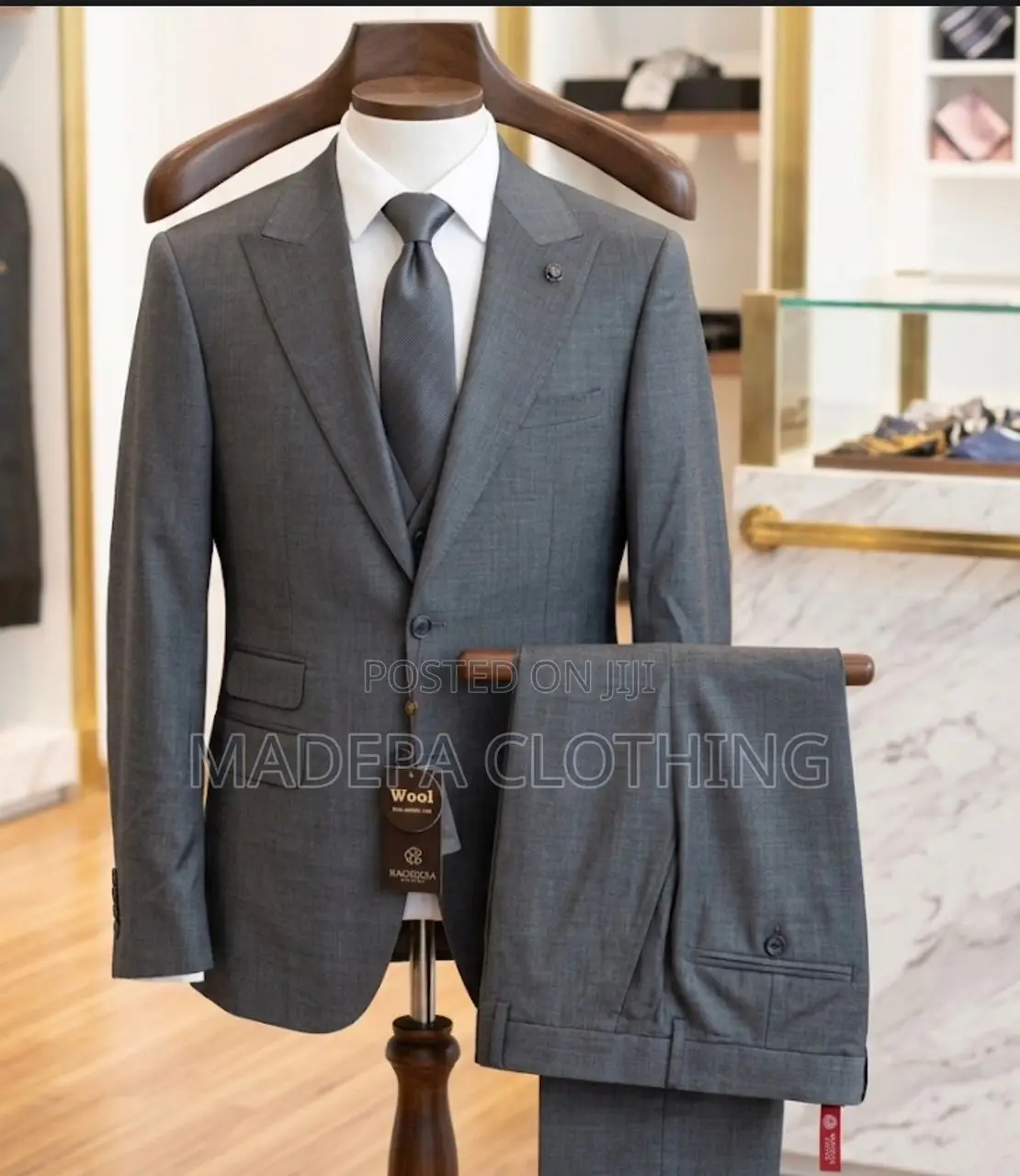 Premium Men’S Suits-Classy Elegant