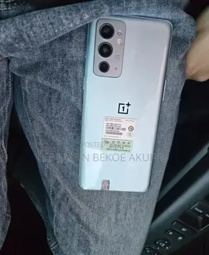 New OnePlus 9 256 GB Green