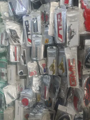 Car Crown / Badges
