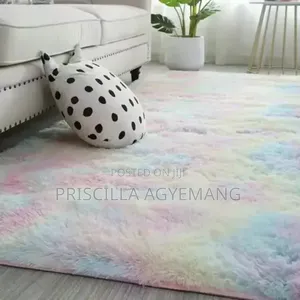 Normal Thickness Fluffy Carpet