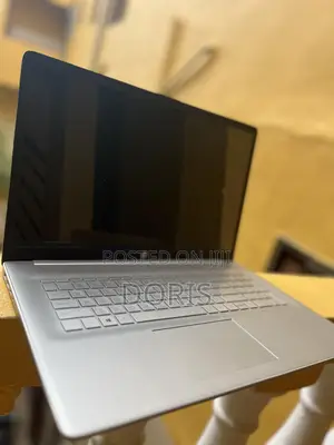 Laptop HP 16GB AMD Ryzen 5 SSD 350GB