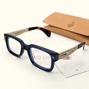 Newest Classy and Stylish Spectaces