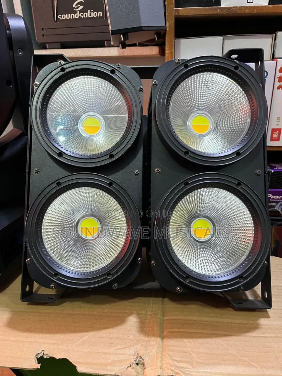 4in1 Cob Light (Warm White)