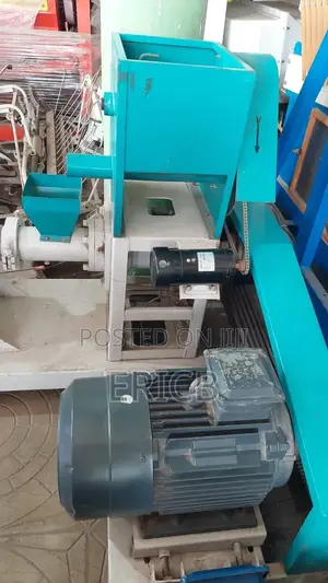 Floating Pellets ( Fish Feed) Electric