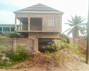 6bdrm House in Ofankor for sale
