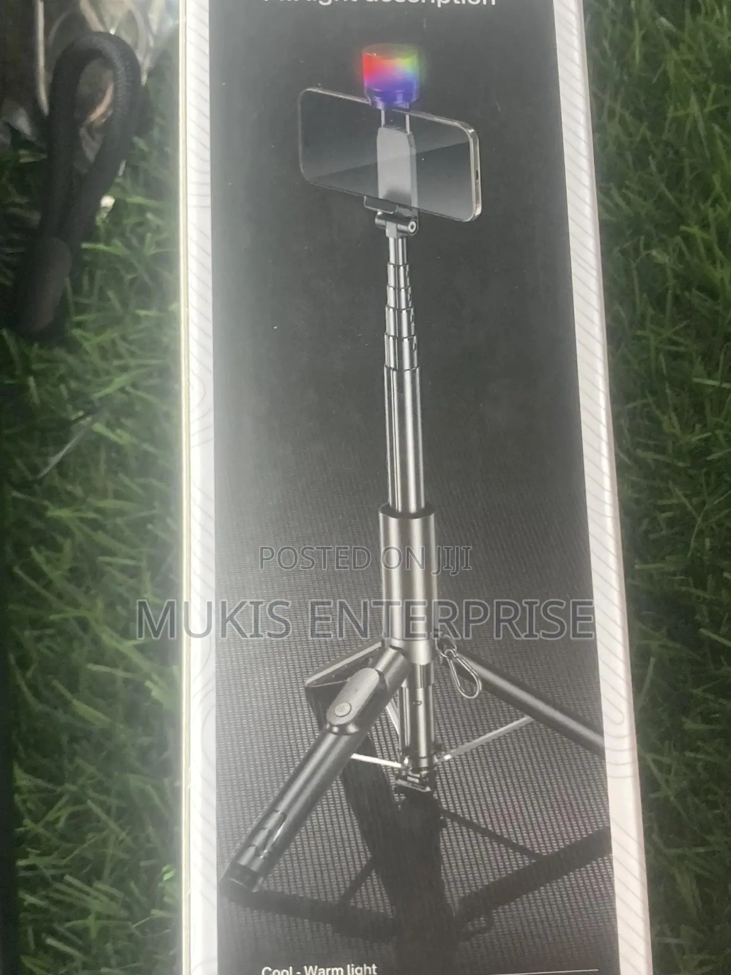 360 Degrees Rotating Tripod Stand