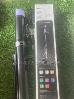 360 Degrees Rotating Tripod Stand