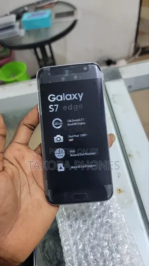 Samsung Galaxy S7 edge 32 GB Black