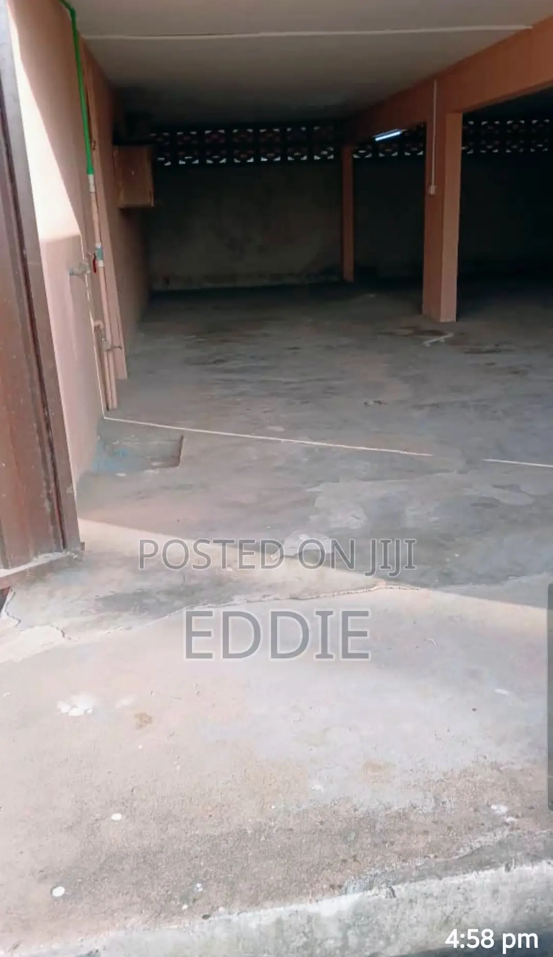 Commercial Property at Airport Ridge, Minutes From Airport