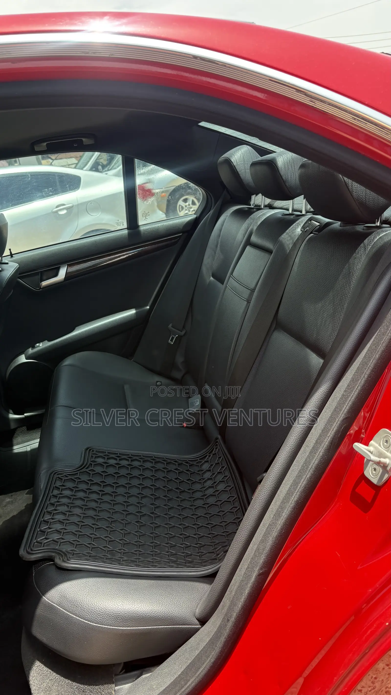 Mercedes-Benz C250 2014 Red