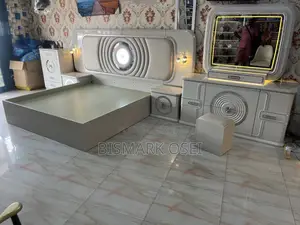 Royal Bed, Comes With Royal Beautiful Dressing Mirror and Side Tables