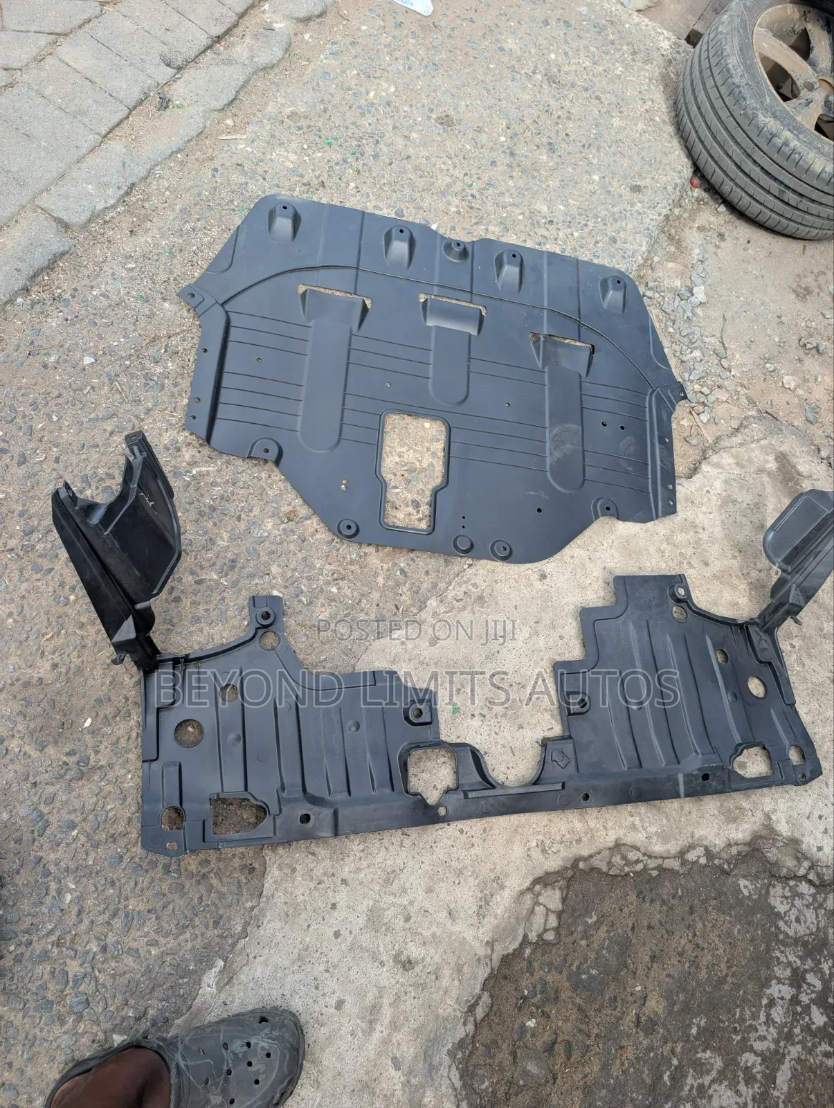 Honda Accord 2013,2014,2015,2016,2017 Under/ Engine Cover / Dirty Pan
