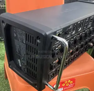 Midas Mr18 18-Input Digital Mixer