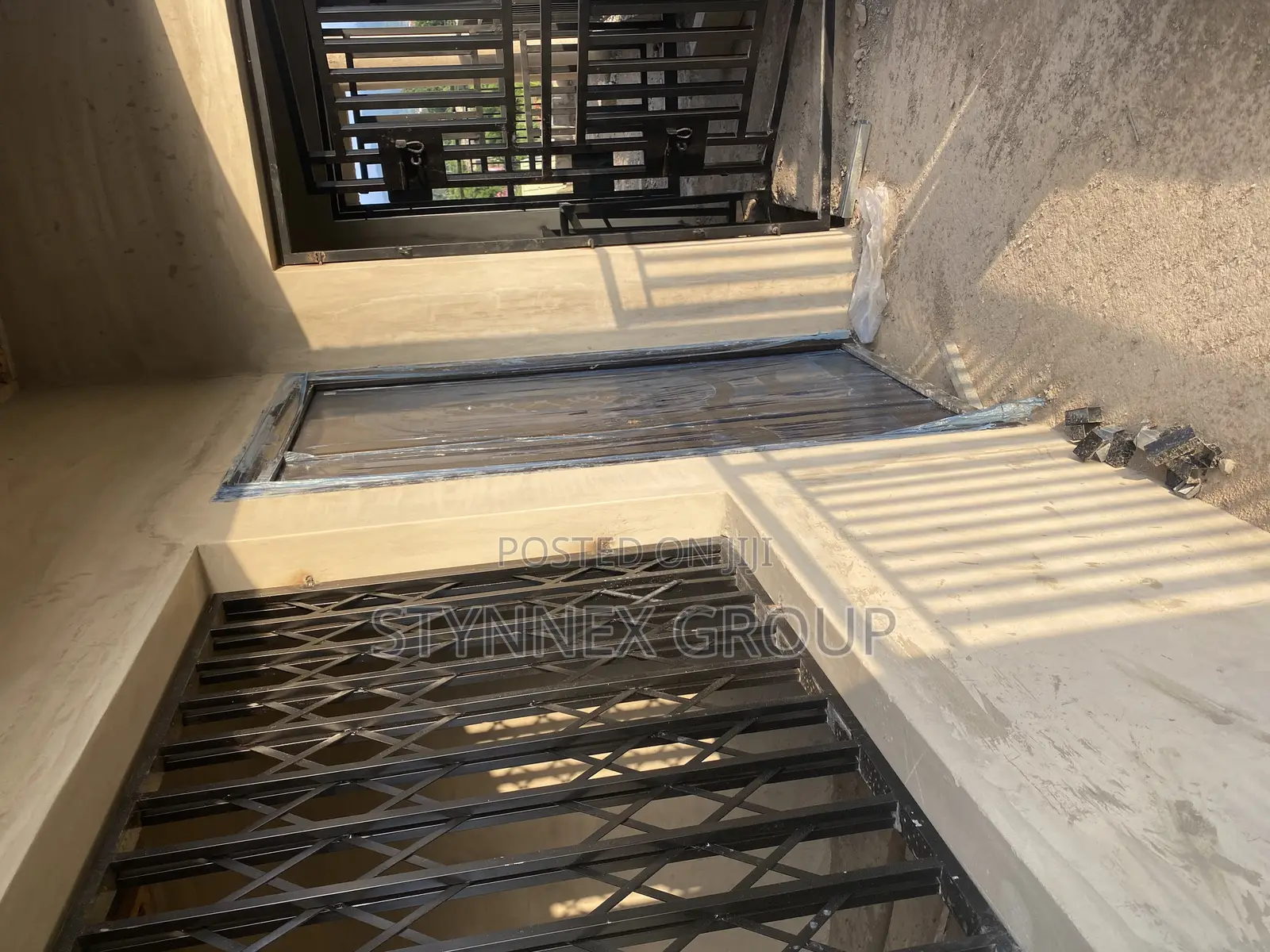 15bdrm Apartment in Sasaabi for sale